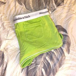 Throw back a&f booty shorts